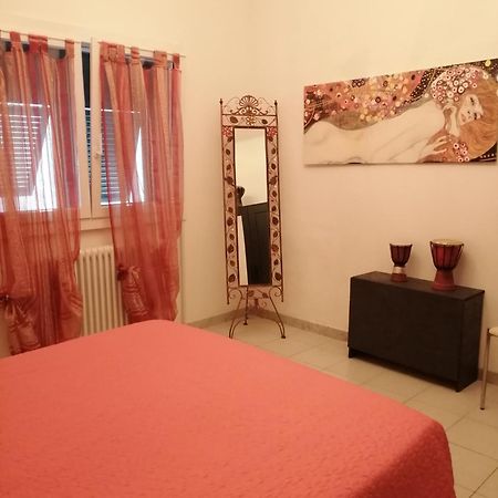 Appartamento Ca' Sandra Vado Ligure Exterior foto
