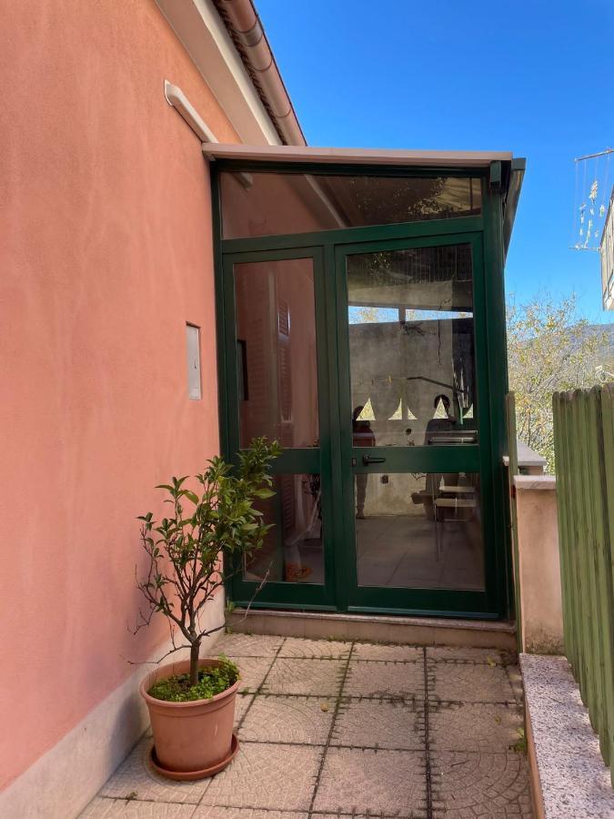 Appartamento Ca' Sandra Vado Ligure Exterior foto